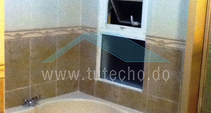 VENDO CASA DE 2 NIVELES EN PROYECTO CERRADO CON 250mts., 3H, 3.5B, 4P